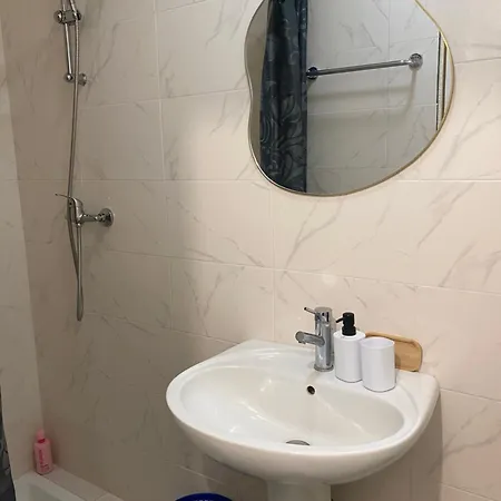 Apartment Era *